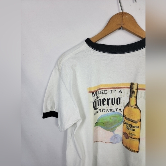 Mens Medium Vintage Cuervo Tshirt - Picture 5 of 5